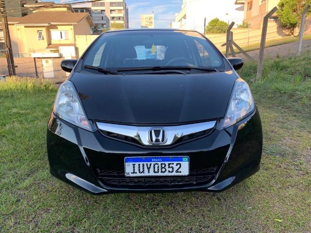 Honda Fit automático - Estado impecável - Foto 15