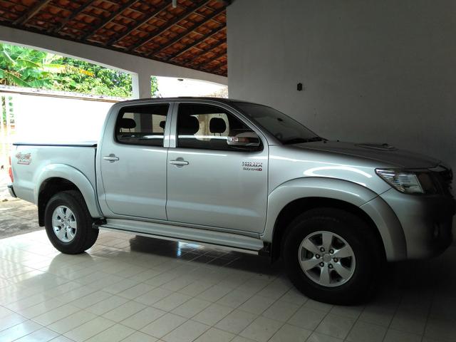 Hilux SRV 13/13 4x4 Manual - Foto 7