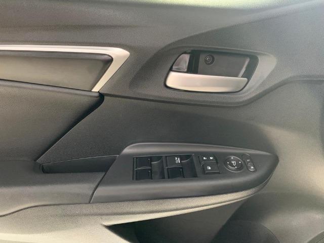 Honda Fit ElX - 2017 - Foto 14