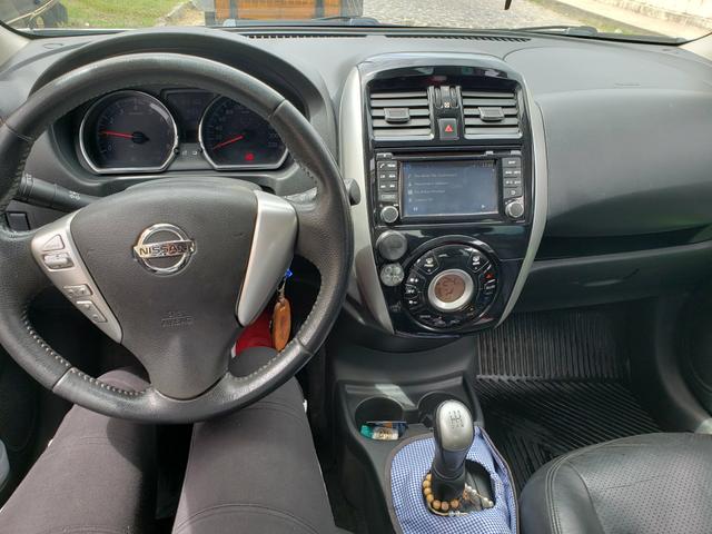 Nissan Versa UNIQUE - Foto 2