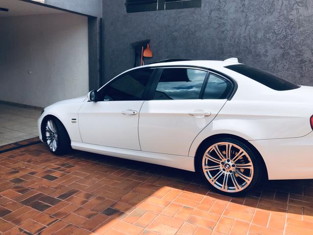 Bmw 320i - Foto 6