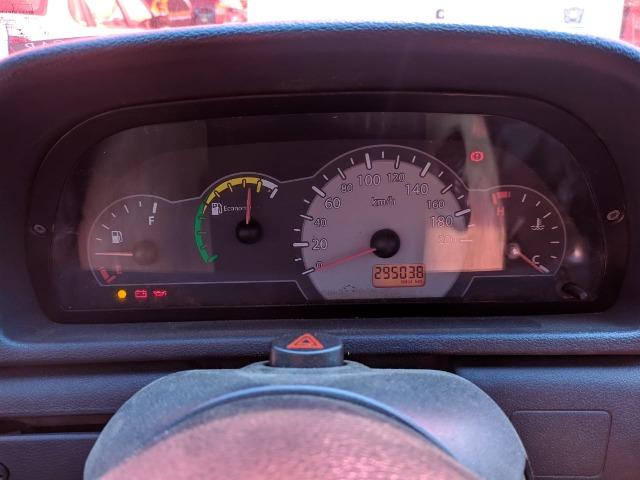 Fiat Uno 1.0 Mille Fire Economy Flex - 2011 - Foto 5