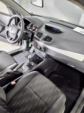 RENAULT FLUENCE EXPRESSION 1.6 - Foto 15