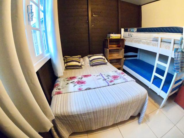 Casa aconchegante entre a Guarda do Embaú e Pinheira - Foto 7