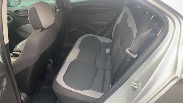 Onix 2016 1.0 mpfi lt 8v flex 4p manual - Foto 12