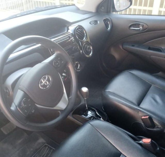 TOYOTA ETIOS