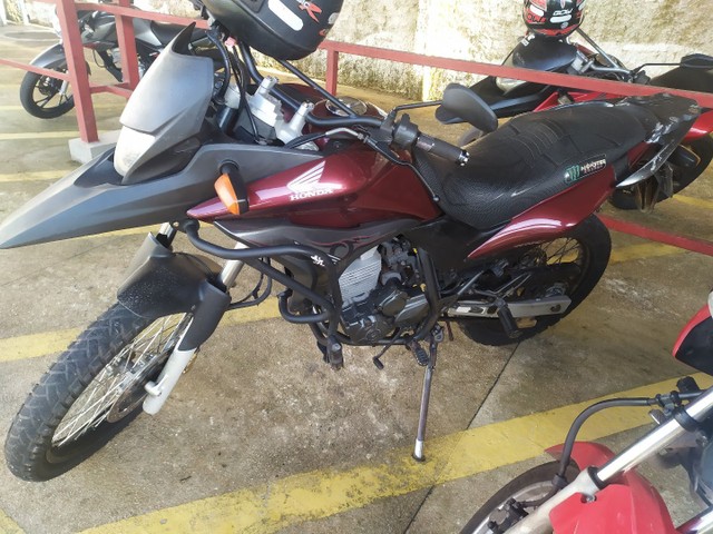 MOTO HONDA XRE 300