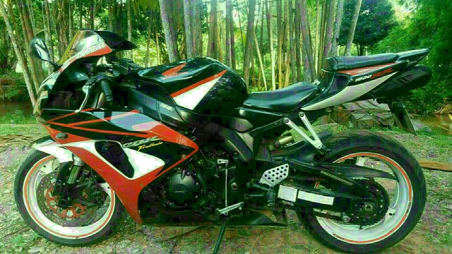 HONDA CBR 1 000 ACEITO TROCAS TUDO OK