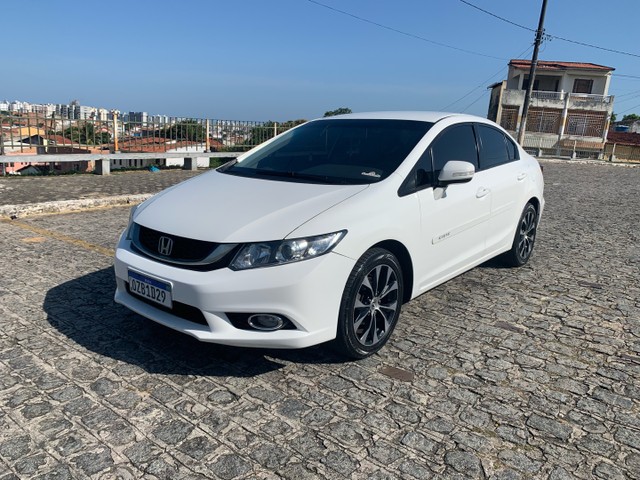 CIVIC 2.0 2014 TOP É MUITO CONSERVADO