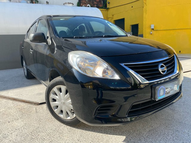 VERSA 2013 S COMPLETO