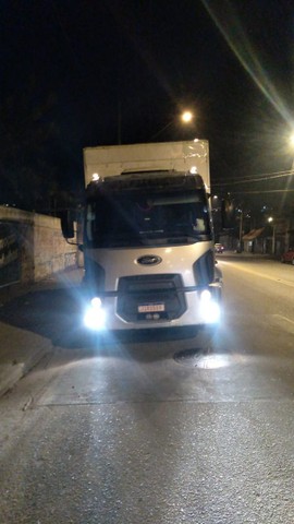CAMINHÃO IMPECÁVEL