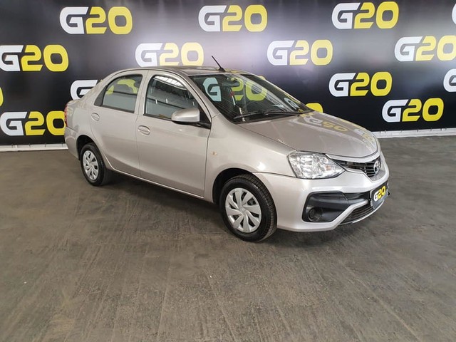 TOYOTA ETIOS SD X 15L AT