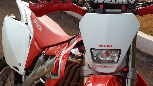 HONDA CRF 450 X OFICIAL   ACEITO TROCA OU PROPOSTA  A MAIS EQUIPADA