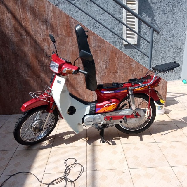 HONDA DREAM