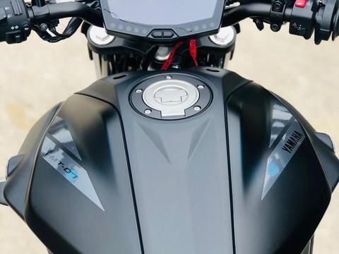 YAMAHA MT 07   ENTRADA+ PARCELAS FIXAS 