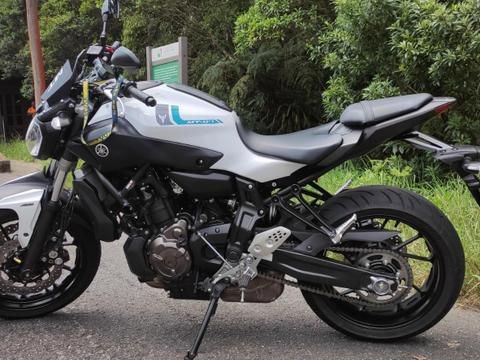 YAMAHA MT 07   ENTRADA+ PARCELAS FIXAS 