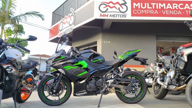 KAWASAKI NINJA 400 ABS EBONY 2020