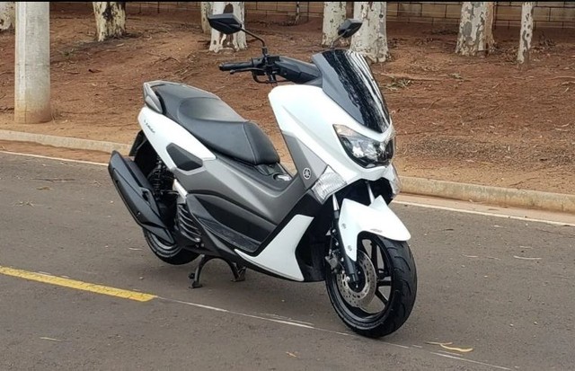 YAMAHA NMAX 160