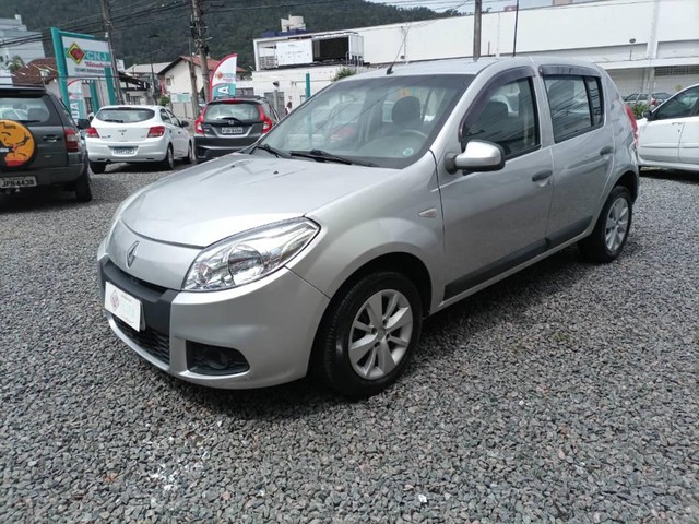RENAULT SANDERO 1.6 EXPRESSION 8V HI-TORQUE FLEX 4P MANUAL