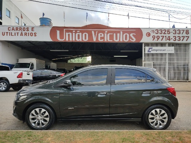 CHEVROLET ONIX LT 1.4 AUTOMÁTICO