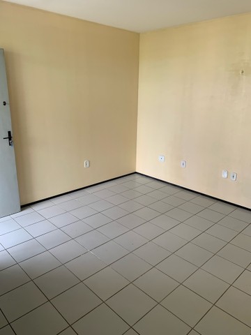 Alugo escritórios comerciais com amplo estacionamento - Foto 2