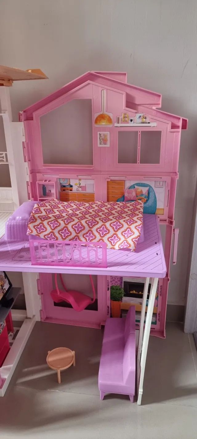 Barbie Room Decorate - Click Jogos