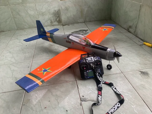 aeromodelo tucano t27 kit para monta 120cm para motor eletrico