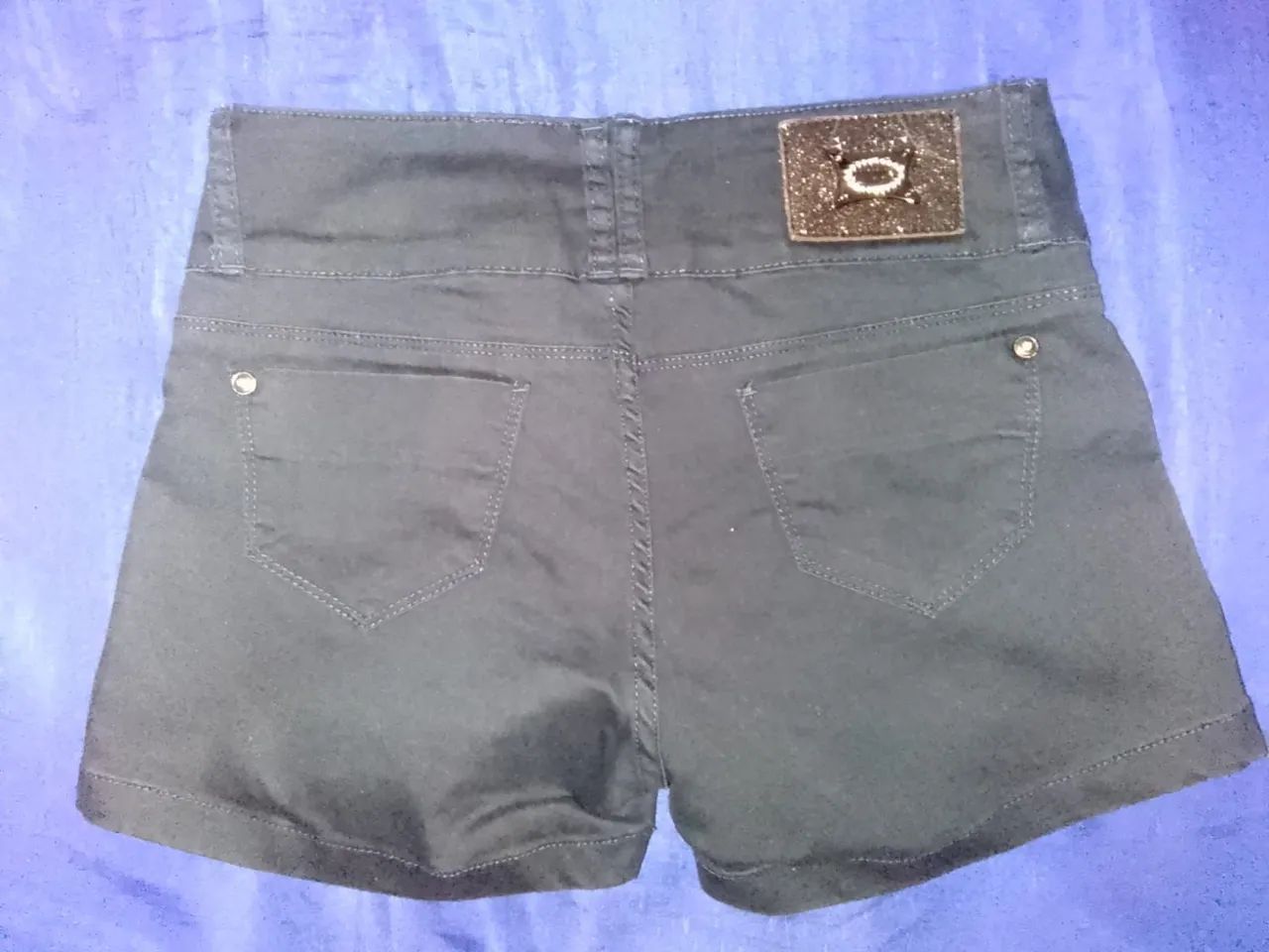 CALÇA E SHORT FEM. N°40 (UNISON, MUCS) - Foto 2