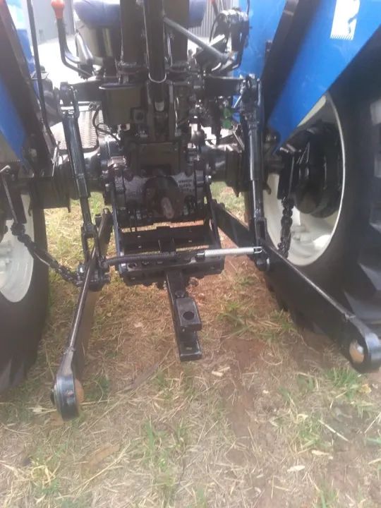 Trator  - Foto 3