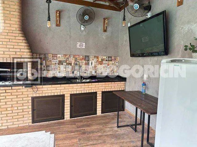 Maravilhosa casa Linear no Anil, 3 quartos, sendo uma suíte, sala em vários ambientes, áre - Foto 2