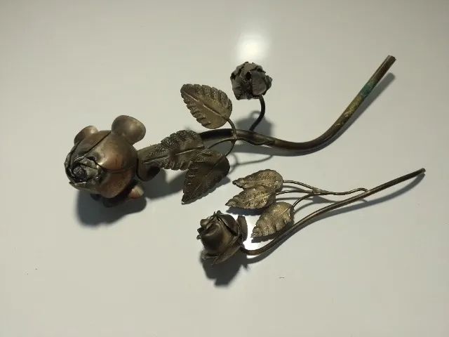 Rosas em Metal - Par ou Individual - Foto 5