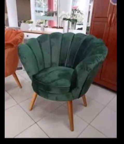 Poltrona pétala 499