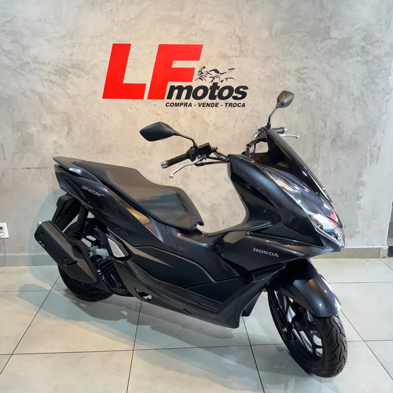 Motos HONDA PCX no Brasil