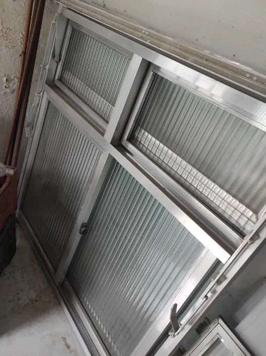 Janela de alumínio 1,20 x 1,20 500 - Foto 2