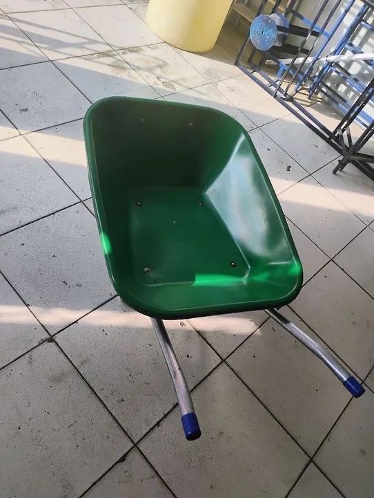 CAARO DE MÃO 60 LITROS 