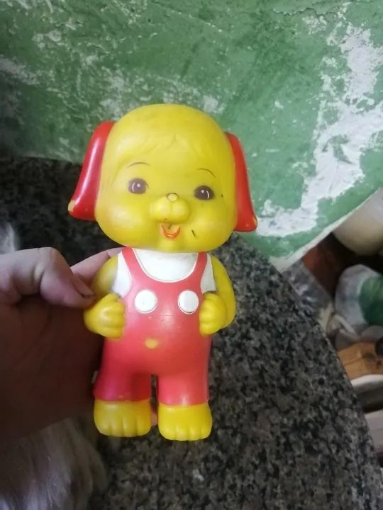 cachorro de brinquedo antigo da estrela