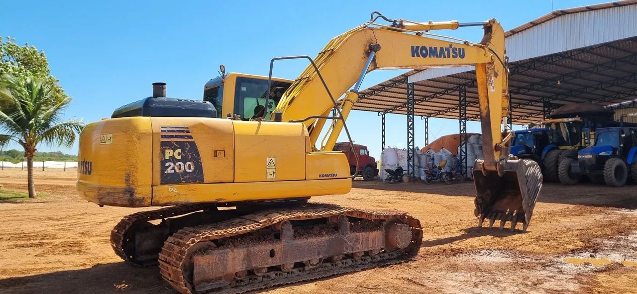 Komatsu PC200 - Escavadeira Hidráulica - Foto 3