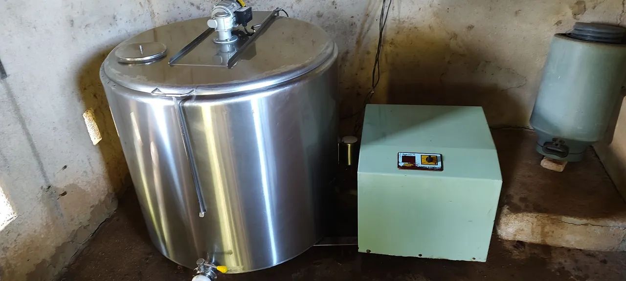 Tanque resfriador de Leite Inox 500 Litros - Foto 3