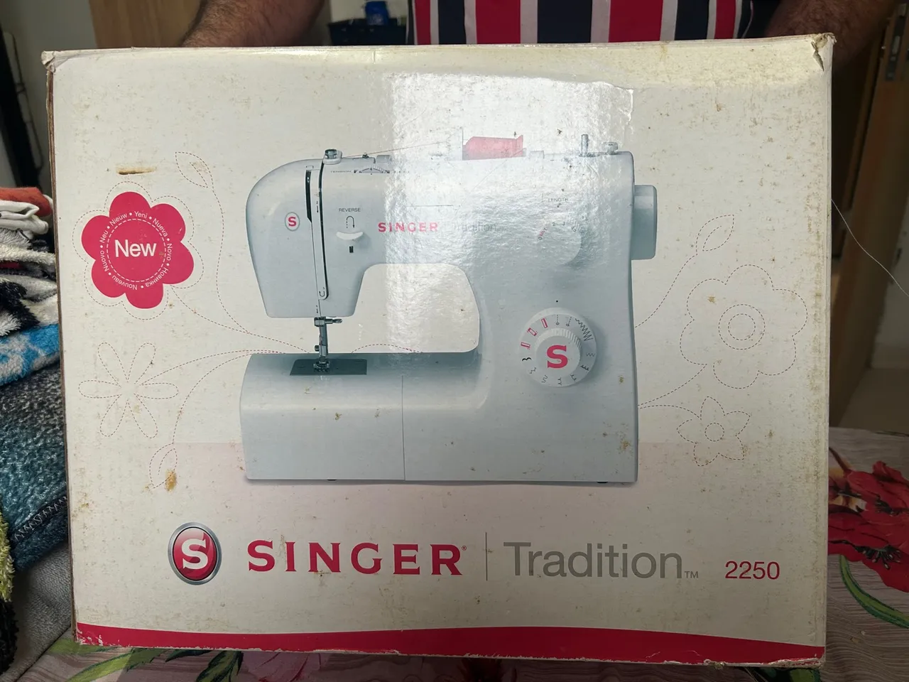 Singer Tradition 2250 - Máquina de Costura Nova