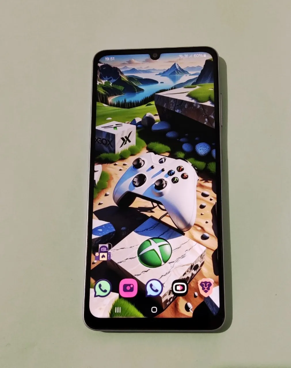 Celular Samsung A06 - Perfeito estado