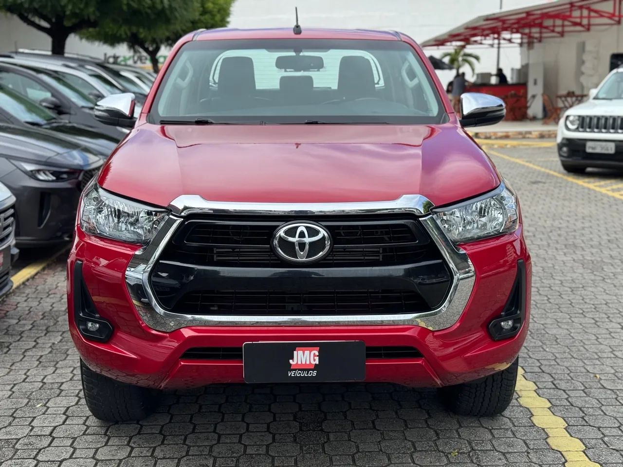 TOYOTA HILUX SRV - JMG
