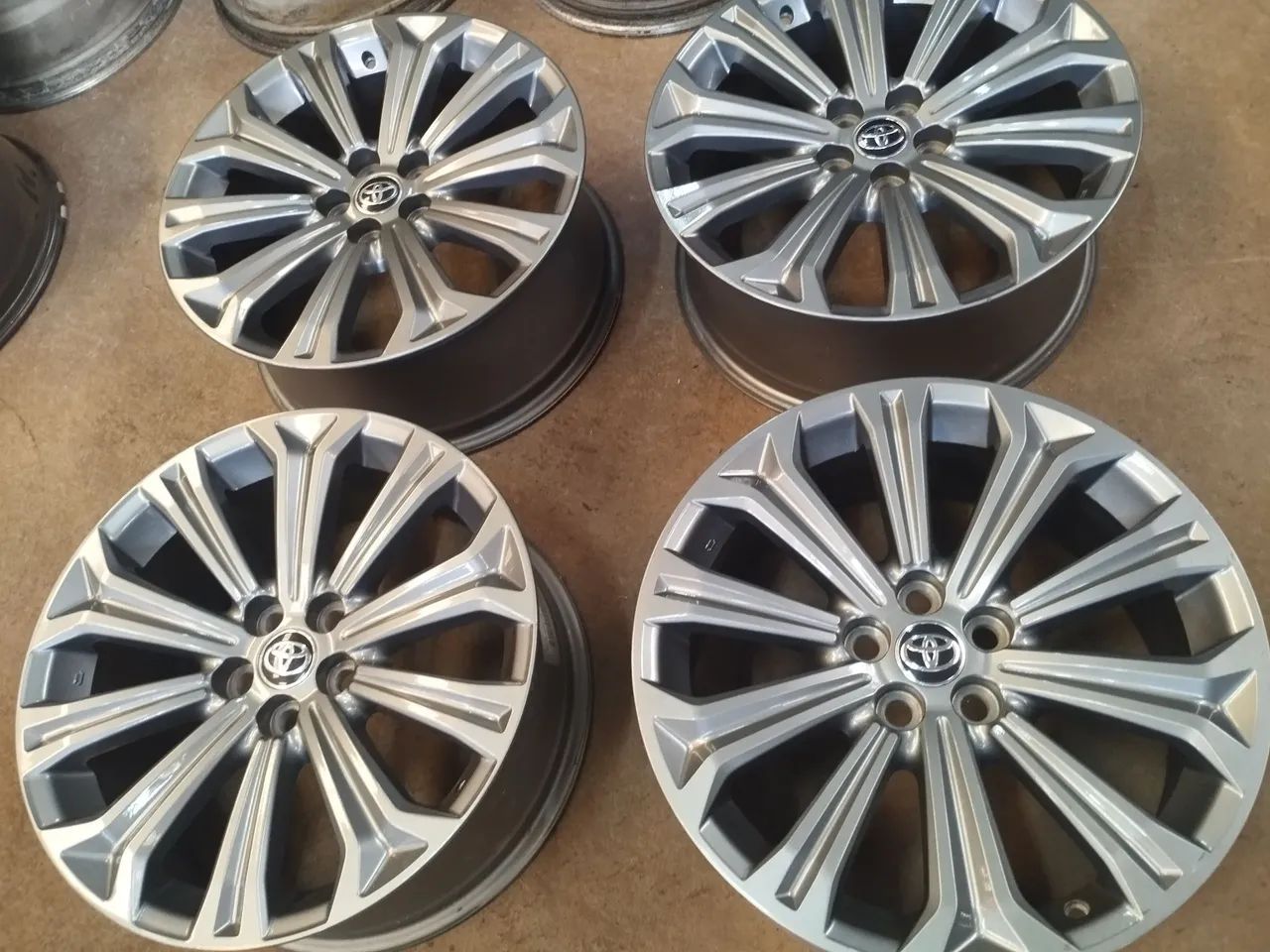 Rodas Corolla 17 Originais  - Foto 3