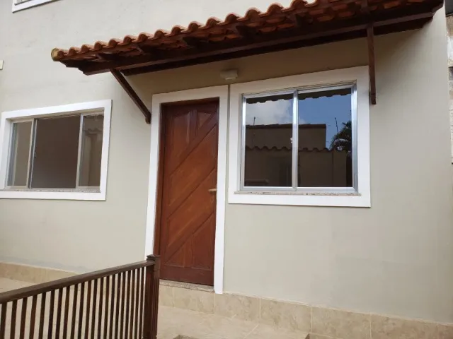 ALUGO CASA 2 quartos, Quissamã (rua principal)