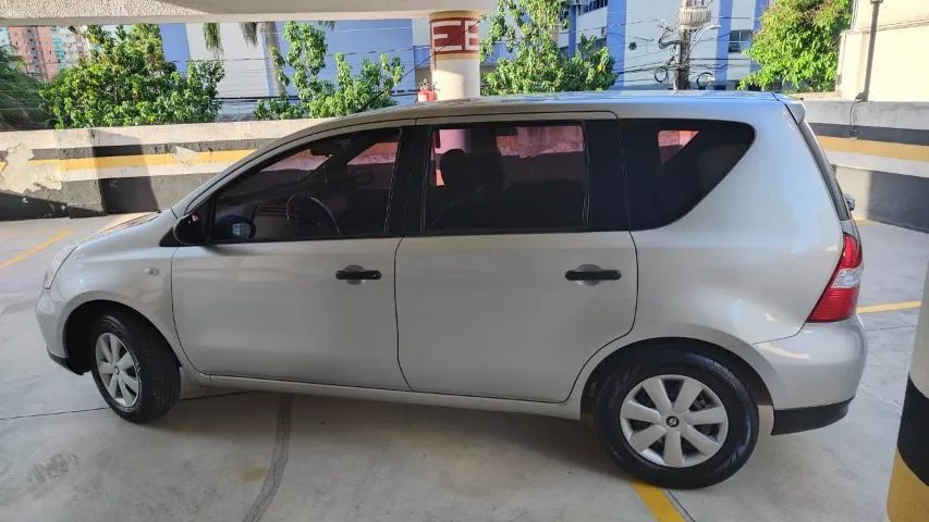Nissan Livina 1.8 16V Flex Fuel Aut. 2010 - Foto 14