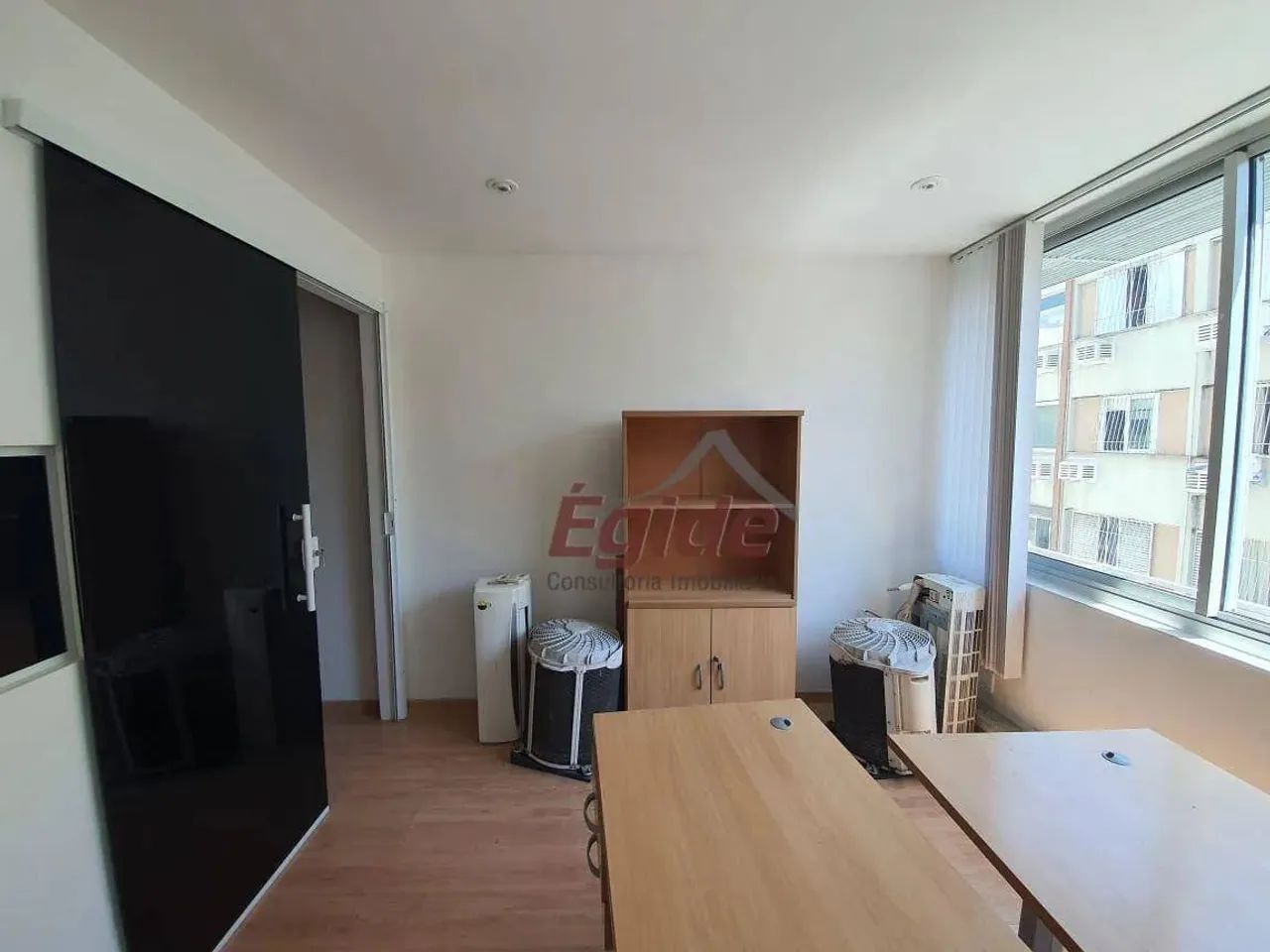 Excelente Sala Comercial na Gavião Peixoto em Icaraí - Foto 2