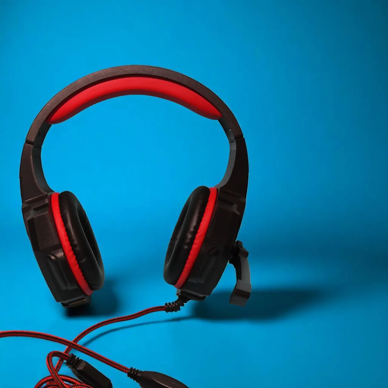 Headset Gamer com Microfone - Qualidade e Imersão!