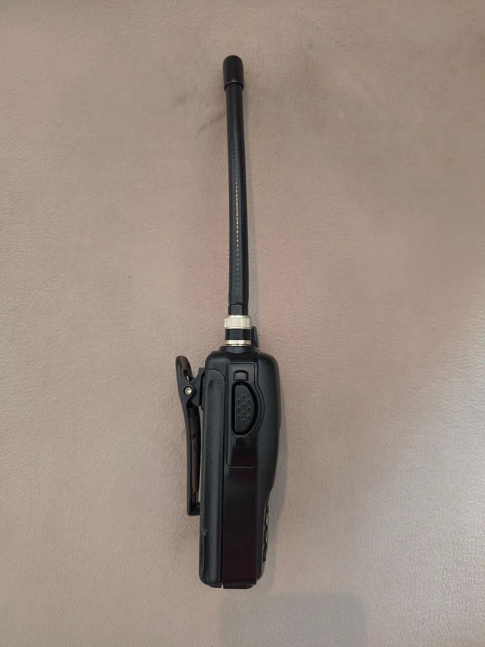 ** Rádio amador ICOM V80 ** - Foto 3