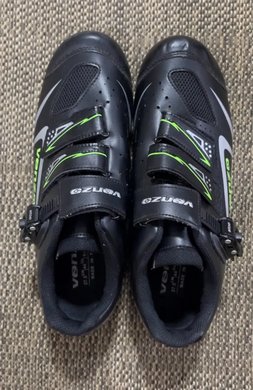 Sapatilha de ciclismo venzo