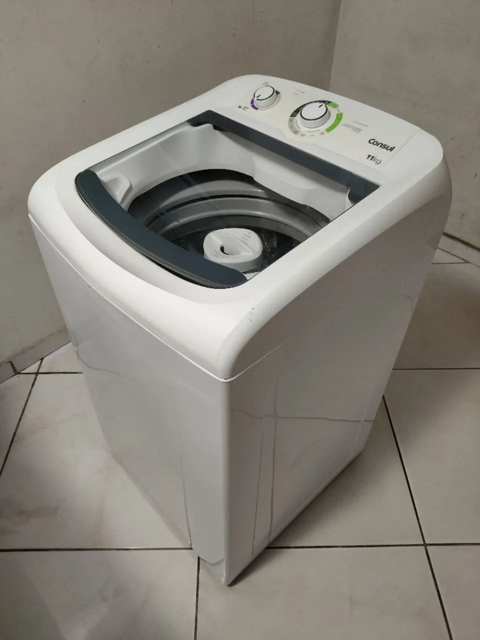 Máquina de lavar consul 11 kg com cesto de inox bem conservada praticamente nova 