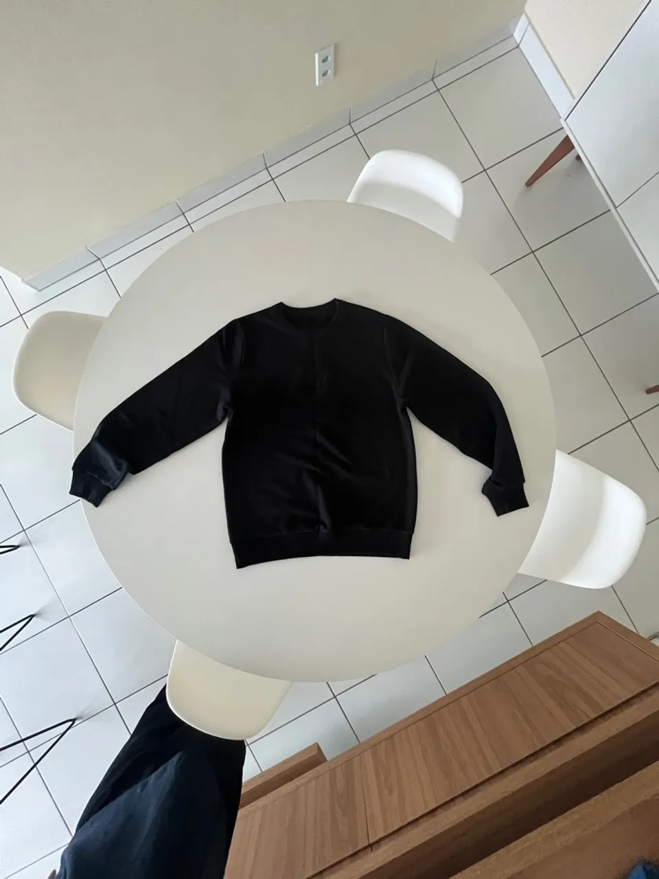 Moletom Preto Básico
